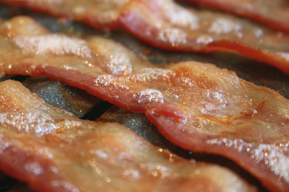 Is-anything-better-than-bacon...no_.jpg