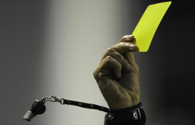 yellow-card-uefa-euro.jpg